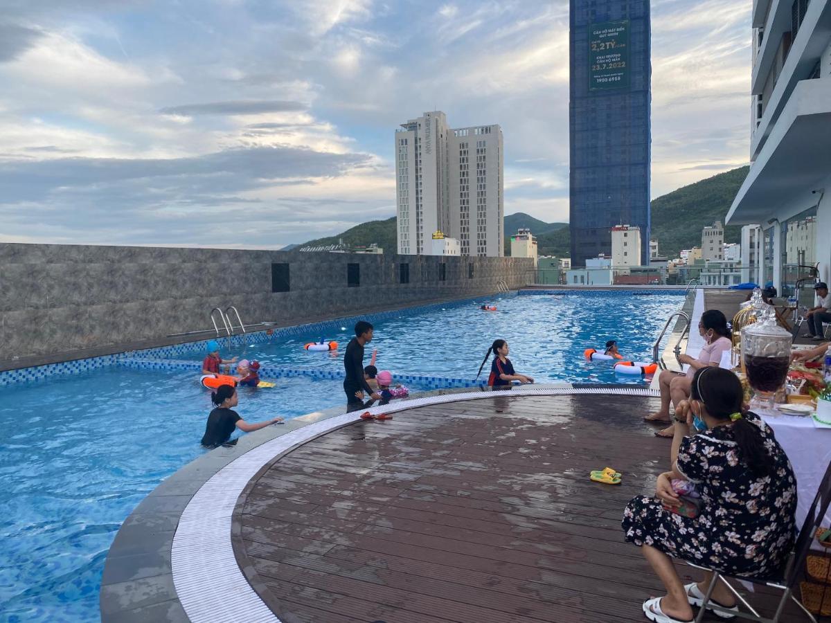 Tony Apartment -Flc Sea Tower Куинён Экстерьер фото